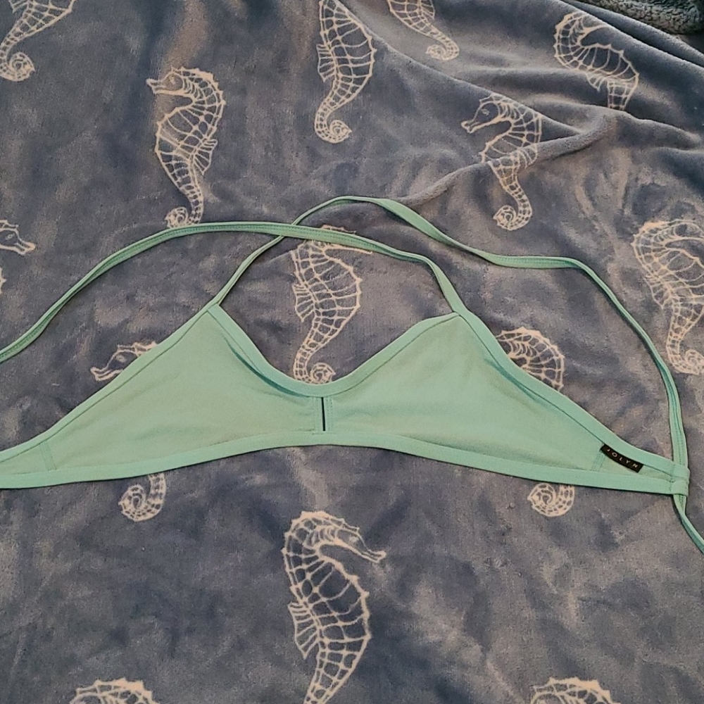 Jolyn bikini top